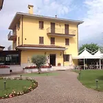 Panineria Colombera Rossa Hotel 3*