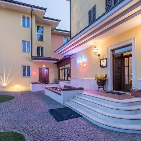 Panineria Colombera Rossa Готель Брешія