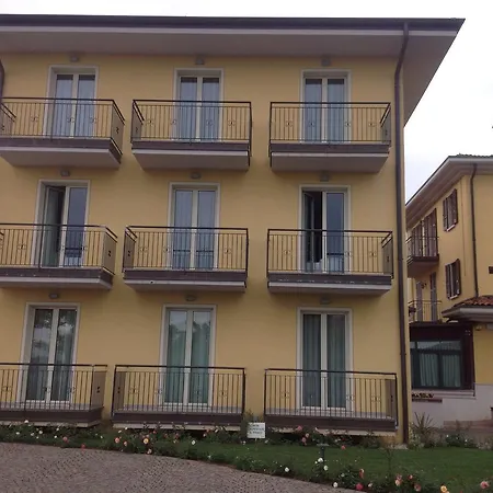 Szálloda Panineria Colombera Rossa Brescia